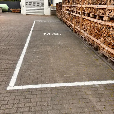 Huebner Apartment Erfurt
